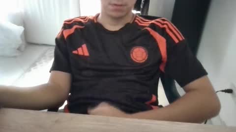 Snapshot of mencol396947 chatting on December 20, 7:39 pm JoeC online show from December 20, 7:39 pm