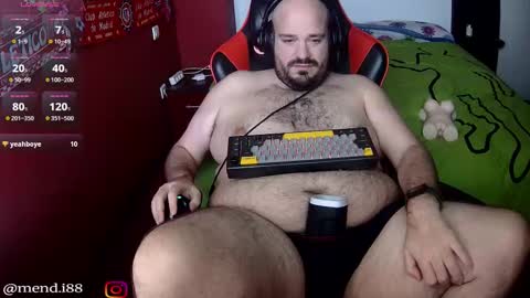 menditeta online show from February 6, 8:23 pm