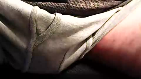 Snapshot of menwith64 chatting on December 15, 10:39 am menwith64 online show from December 15, 10:39 am