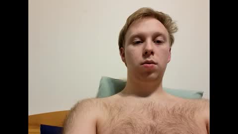 meow732 online show from December 18, 1:44 am