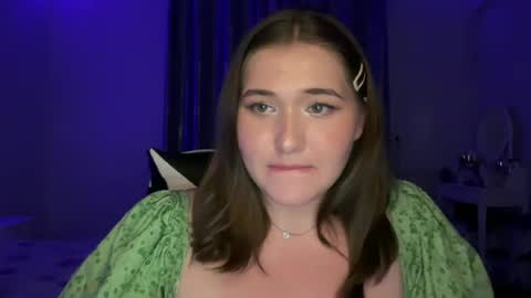 Kitten online show from July 4, 6:25 pm