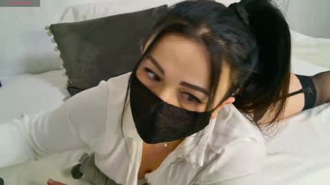 Tina online show from April 15, 1:18 pm