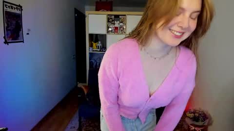 Flora  Next stream November 17th at 6  GMT online show from May 8, 4:51 am