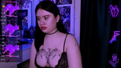 meow marie online show from March 30, 11:06 pm