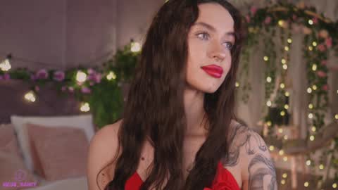 Heeyyooo Im Nans Subscribe to me I will be glad online show from January 24, 6:35 am