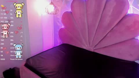    online show from March 2, 6:40 pm