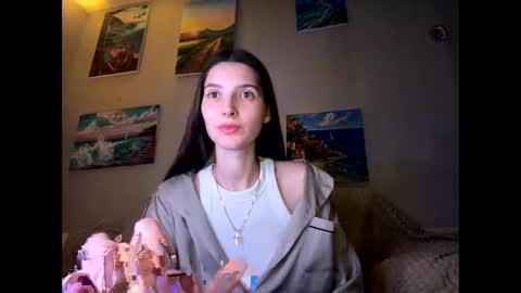 LEVA online show from March 29, 5:35 pm