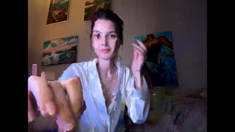 LEVA online show from April 2, 6:38 pm