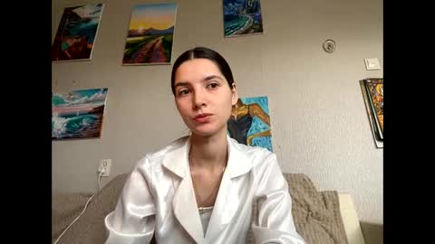 LEVA online show from April 3, 9:40 am