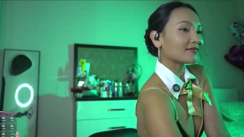 Snapshot of mercedesss_8 chatting on November 25, 10:59 am Next show on 03 Dec online show from November 25, 10:59 am