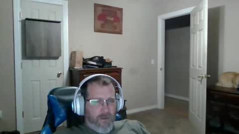 Snapshot of mercer1977 chatting on June 3, 12:52 pm mercer1977 online show from June 3, 12:52 pm