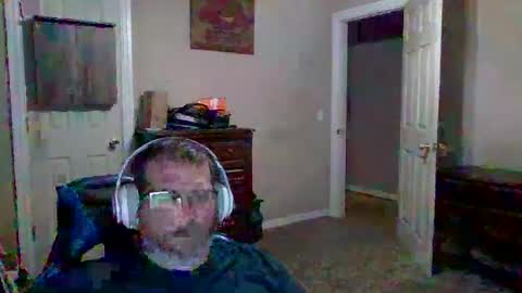 Snapshot of mercer1977 chatting on July 25, 7:55 pm mercer1977 online show from July 25, 7:55 pm
