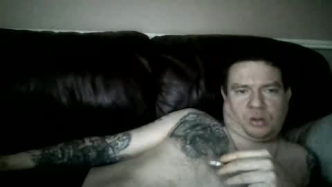 Snapshot of mercher627021 chatting on June 13, 8:29 pm ezio online show from June 13, 8:29 pm