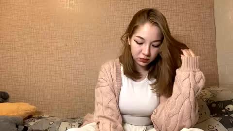 Milana Stone online show from October 17, 7:55 am