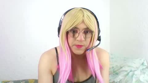 Snapshot of mercie_11 chatting on October 20, 7:03 pm MERCIE online show from October 20, 7:03 pm