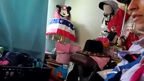 gurlnips online show from January 11, 11:35 pm