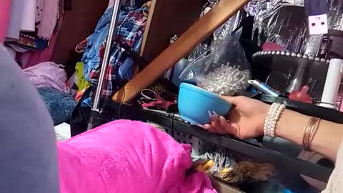 Snapshot of merelyalover chatting on December 5, 10:02 am gurlnips online show from December 5, 10:02 am