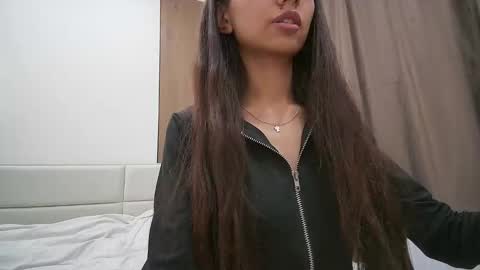 meriannabell online show from January 11, 12:43 pm