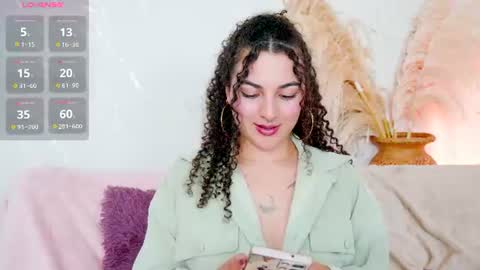 Merida Bell online show from June 23, 1:14 am