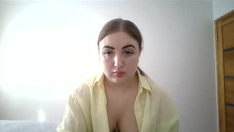 MeriWoulders online show from April 19, 11:42 am