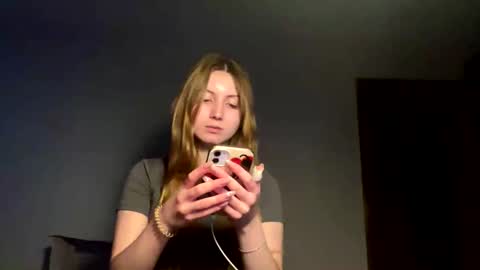 Joan  online show from December 3, 12:36 pm