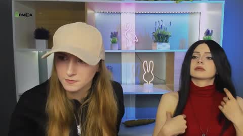 merli warner online show from April 8, 11:10 am