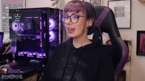 Snapshot of merrickmonroe chatting on December 3, 8:07 pm merrick monroe online show from December 3, 8:07 pm