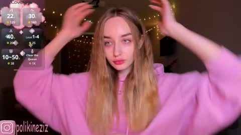 Snapshot of merryl_clark chatting on January 9, 11:46 am Sara online show from January 9, 11:46 am