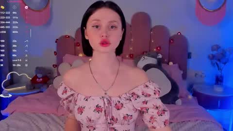 Anna online show from February 16, 9:37 am