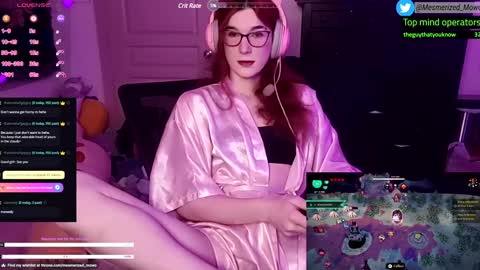 mesmerized_mowo online show from December 5, 12:41 am