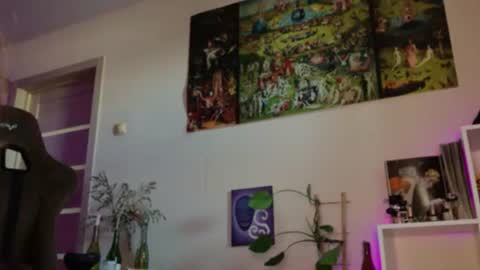 Eva online show from July 28, 2:13 pm