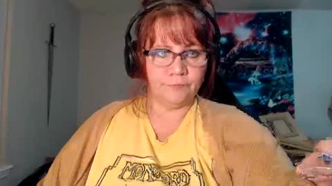 Snapshot of metalshop chatting on December 6, 12:56 am Mommy Jaxx online show from December 6, 12:56 am