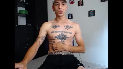 Snapshot of methodicxxx chatting on April 21, 1:39 pm xxxxxxxxxmethodicxxxxxxxxx online show from April 21, 1:39 pm