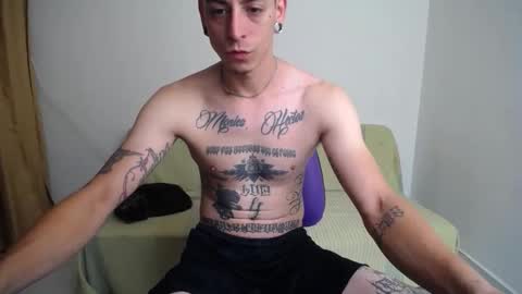 Snapshot of methodicxxx chatting on May 25, 2:12 pm xxxxxxxxxmethodicxxxxxxxxx online show from May 25, 2:12 pm
