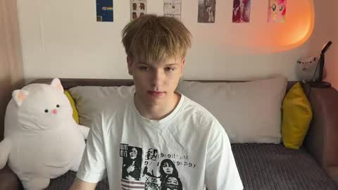 Arthur online show from June 6, 9:25 am