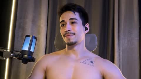 Snapshot of mettew22cm chatting on October 3, 1:24 am mettew22cm online show from October 3, 1:24 am