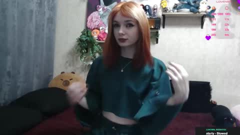 Snapshot of mevis_li chatting on November 17, 11:49 am Mavis online show from November 17, 11:49 am