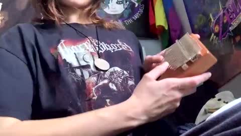 Snapshot of mewstoners chatting on January 21, 7:17 pm Finn The Incubus online show from January 21, 7:17 pm