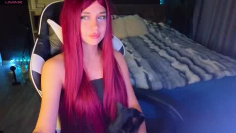 Snapshot of mezzalunaa chatting on October 15, 10:10 pm vollmond online show from October 15, 10:10 pm