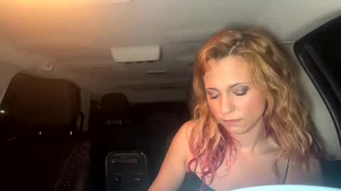 Snapshot of mezzy69 chatting on January 23, 9:39 am mezzy69 online show from January 23, 9:39 am