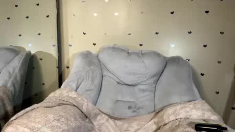 Snapshot of mezzy69 chatting on March 3, 12:48 pm mezzy69 online show from March 3, 12:48 pm