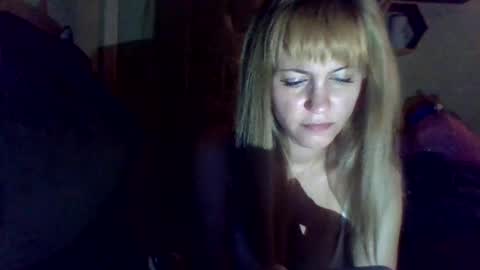 Snapshot of mezzy69 chatting on November 5, 9:42 am mezzy69 online show from November 5, 9:42 am