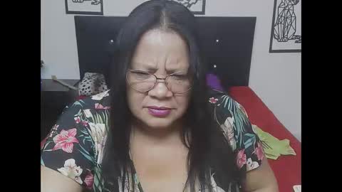 mhia1972 online show from December 17, 4:02 pm