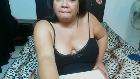 mhia1972 online show from March 9, 10:47 pm