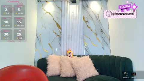 Mhia Kate online show from February 3, 12:10 pm