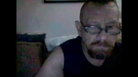 mhitch924 online show from May 29, 1:47 am