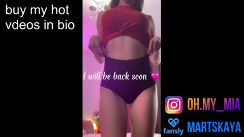 Mia Martskaya online show from December 11, 11:30 am