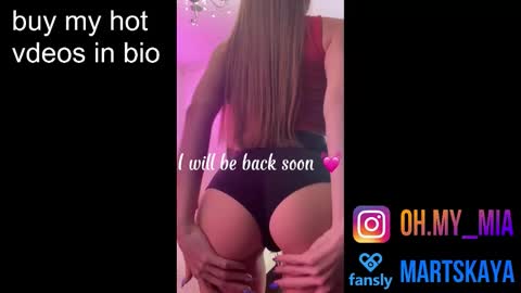 Snapshot of mia4sin chatting on February 1, 7:07 am Mia Martskaya online show from February 1, 7:07 am