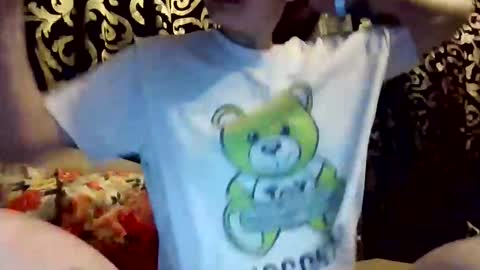 Snapshot of mia750 chatting on January 6, 10:37 pm Mia online show from January 6, 10:37 pm