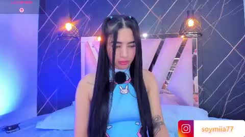 Snapshot of mia77_ chatting on June 13, 2:53 am Mia online show from June 13, 2:53 am